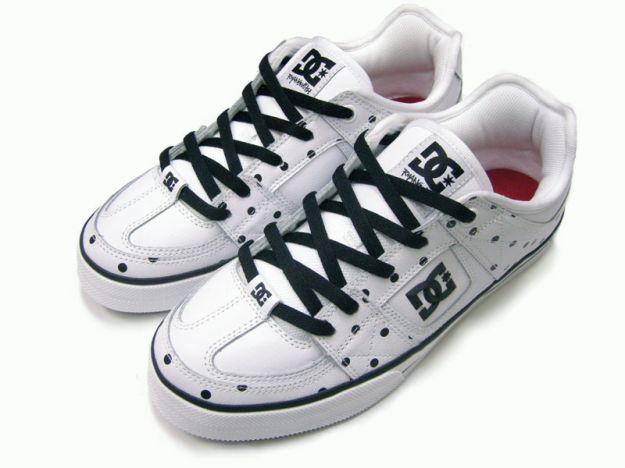 مجموعة كبيرة من الاحذية Ryan-smith-15-se-dc-shoes-white-polka-dot-4