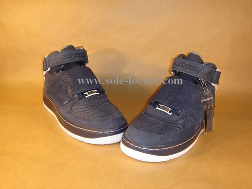 The Air Jordan 2009 Air-jordan-20-xx-air-force-one-midnight-navy-white-4