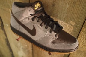 اروع ماركات الاحذيه وشنط الرياضه Nike-sb-spring-summer-2011-preview-5-287x189