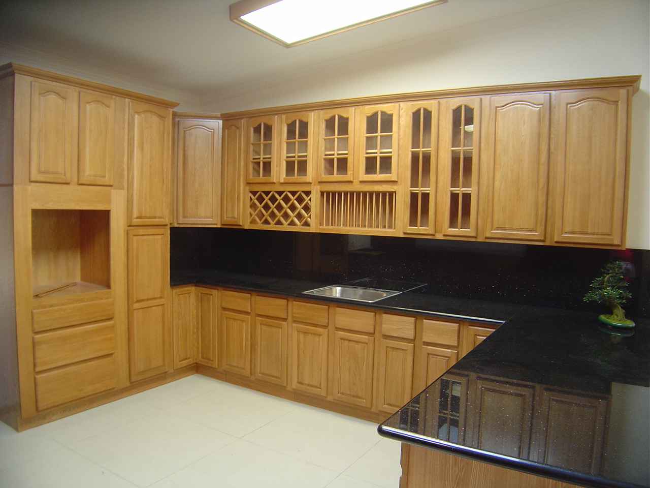 Kuhinja Oak_kitchen_cabinets_3