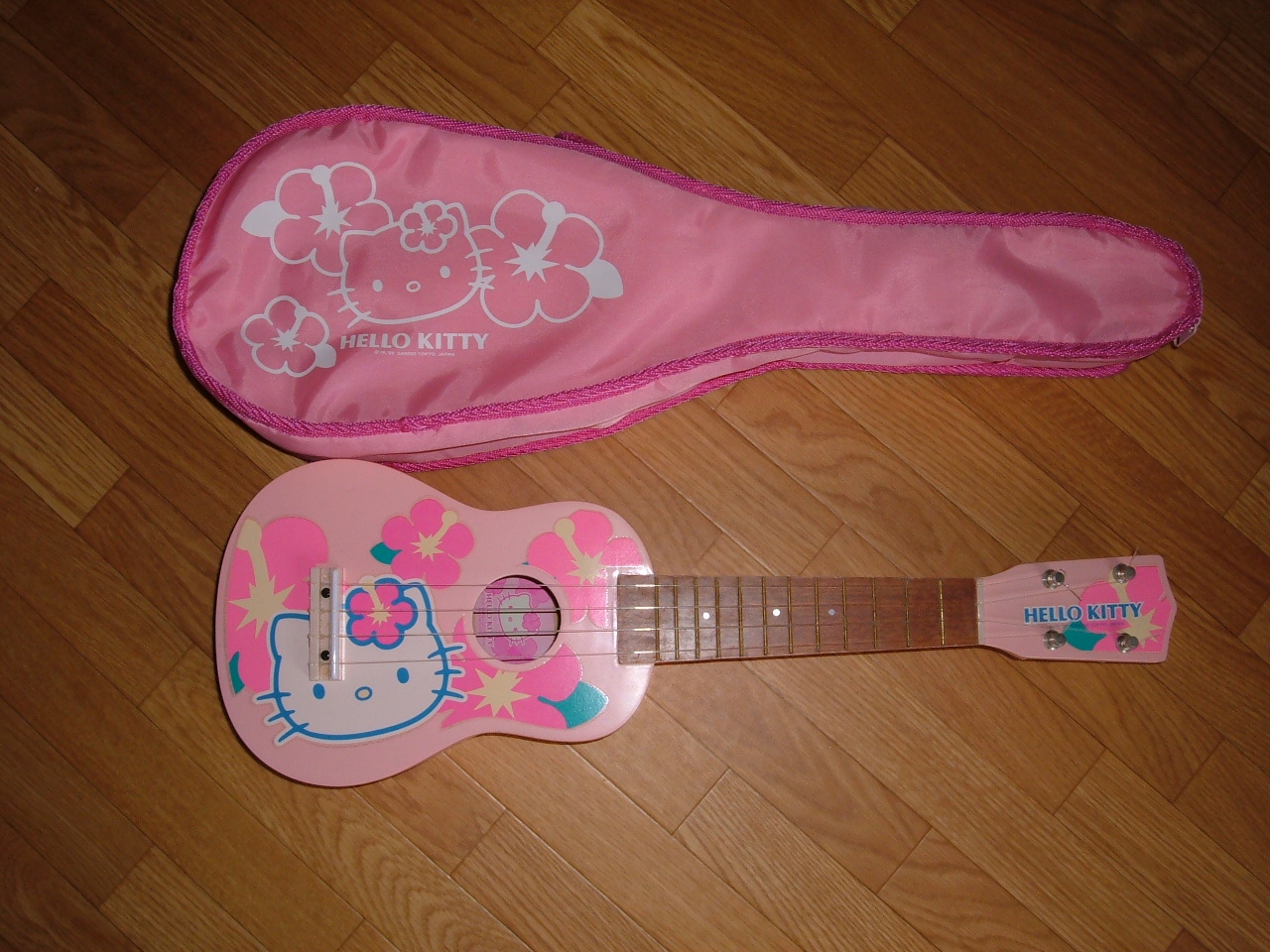 mav baren vnavy flake - Mac Baren Navy Flake Hello-kitty-ukulele