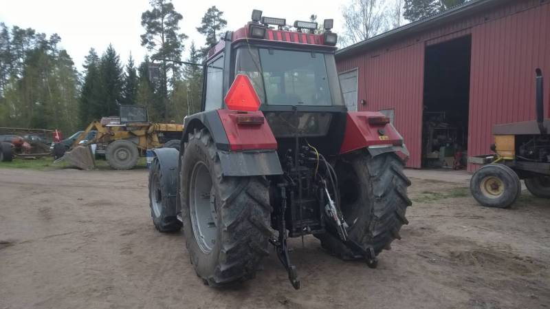 caseih 956-1056 yleensä WP_20150512_003