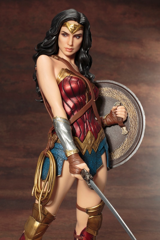 [Kotobukiya] ARTFX 1/6 - Wonder Woman 5f170f2c753368f8dd191c7dfb429b6c747fa2bb-534x800