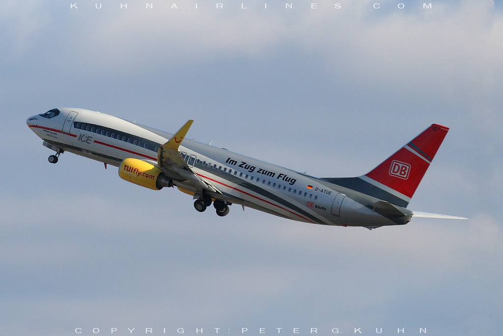 ZQW 22-01-2011 D-ATUE-B738-TUIFlyDB-ZQW-22-01-2011b