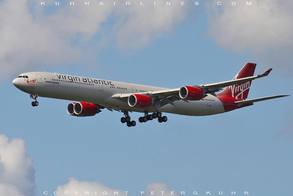 Nachmittags an der Bath Road (London Heathrow) G-VRED-A340