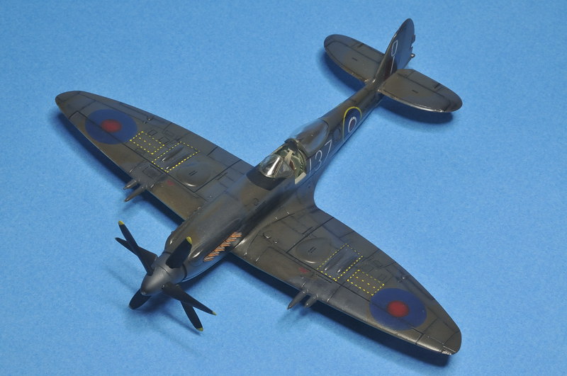 Seafire Mk47 [Special Hobby 1/72] - Page 2 _DSC7732