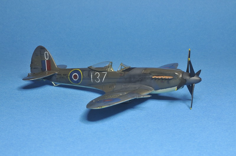 Seafire Mk47 [Special Hobby 1/72] - Page 2 _DSC7735