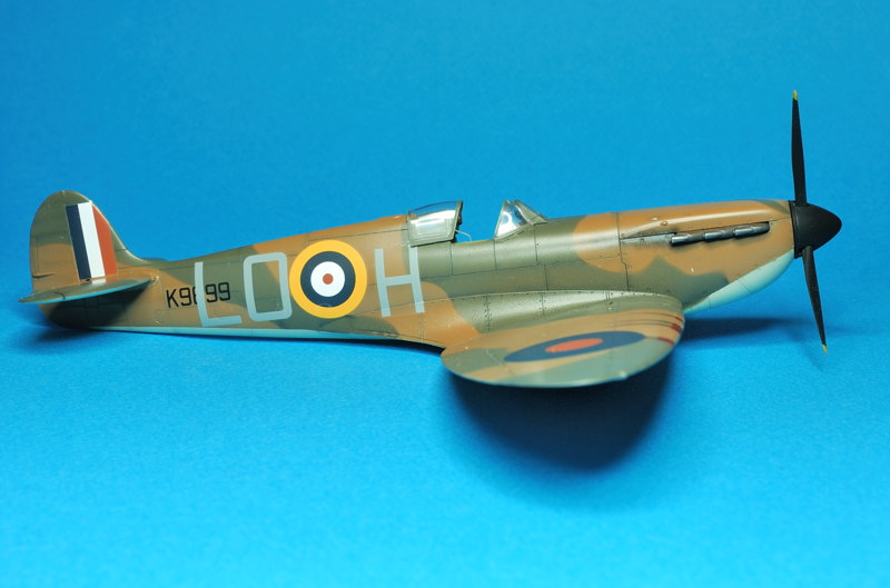 Spitfire MkI [Tamiya] 1/48 - Page 2 DSC_9731