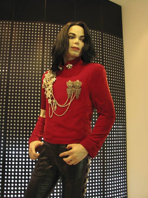 MICHAEL JACKSON EN CERA. Madamet28