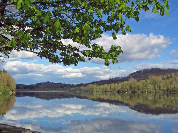 avril se baigne Lac-de-lourdes