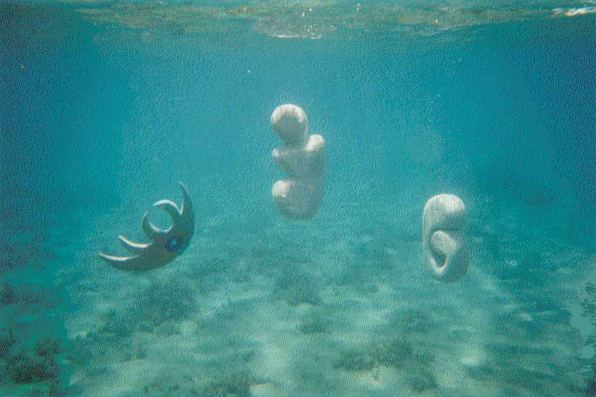 Podvodne skulpture - Page 2 Sculpture-under-water