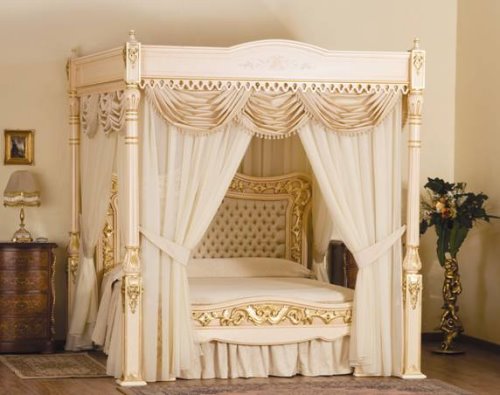 لعبة الهداية Luxurious-Bed-With-Gold-and-Diamonds-Takes-Your-Breath