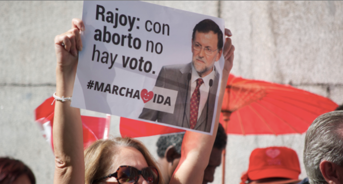 Rajoy, sobre el aborto: 'Oiga, miremos para adelante' Captura-de-pantalla-2015-05-05-a-las-10.54.54-680x365