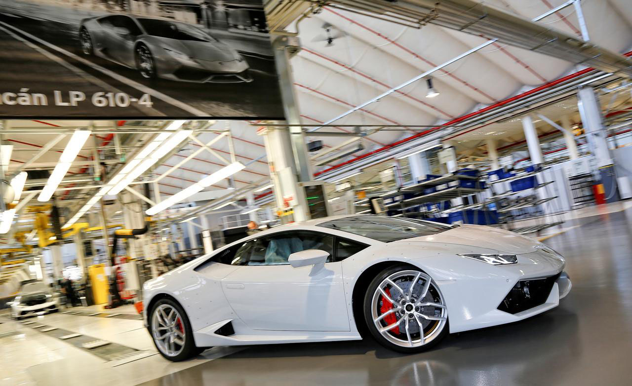 Lamborghini Resimleri Huracan_production_line_1