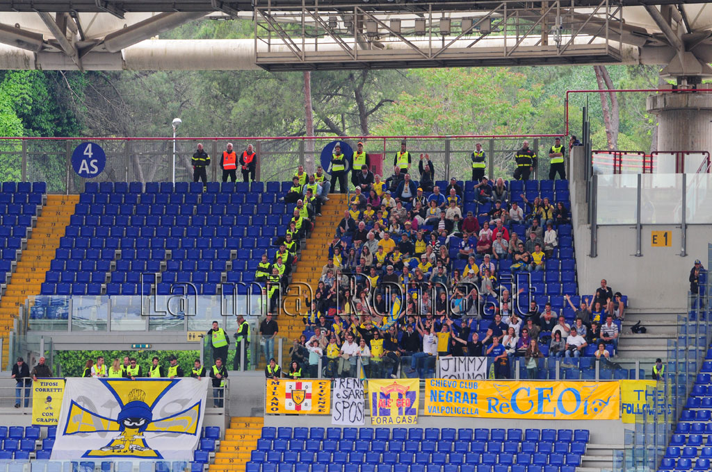 Le Mouvement Ultra en Italie - Page 3 Roma-Chievo23aprile11_128