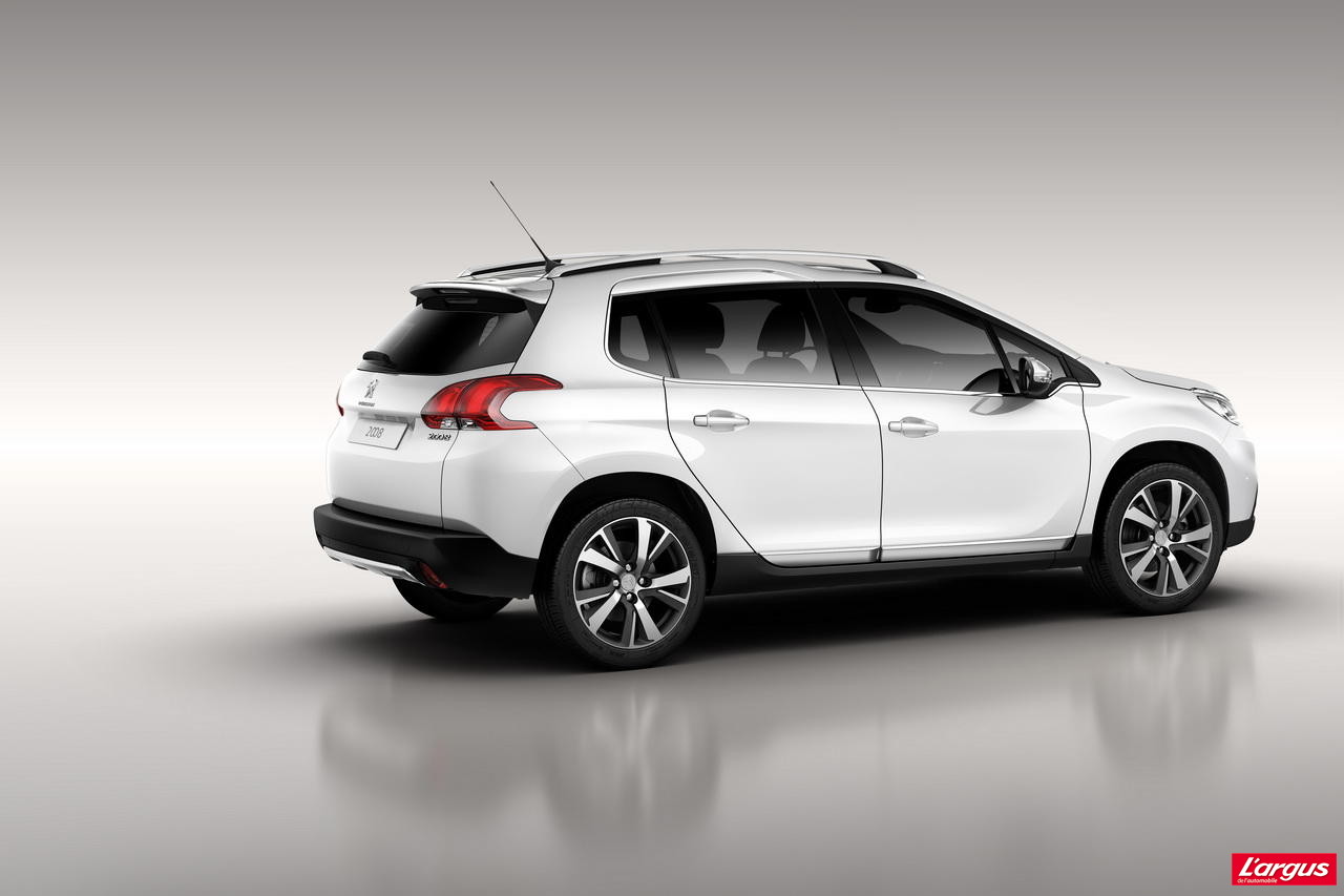 2013 - [Peugeot] 2008 [A94] - Page 14 Peugeot-2008-crossover-blanc-2013_3