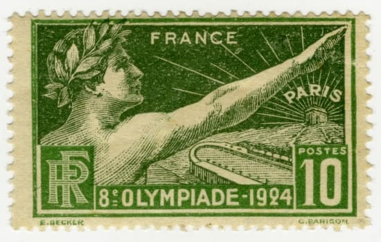 QT: 1 à "beaucoup" xD  ... 1313346-Timbre_%C3%A9mis_%C3%A0_loccasion_des_jeux_Olympiques_de_Paris_en_1924