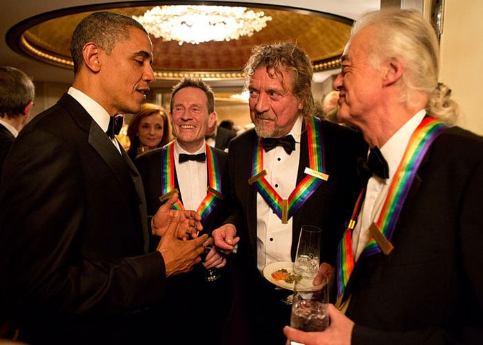 Led Zeppelin - 45 800px-Barack_Obama_speaks_to_Led_Zeppelin