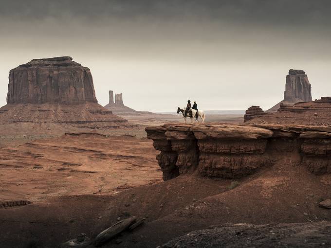 Las películas que vienen - Página 12 Llanero-Solitario-Desierto