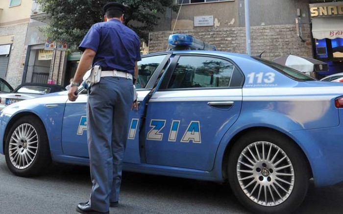 Pescara, spara per strada e ferisce tre persone Polizia2