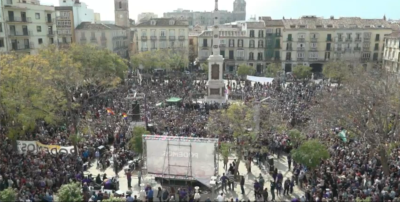 Mítin Pablo Iglesias en Málaga, Andalucía 14/03/2015 Pablo-Iglesias-%C2%A1Viva-las-Fuerzas-Armadas-Viva-la-Guardia-Civil-Viva-los-agentes-de-Polic%C3%ADa-de-Espa%C3%B1a.