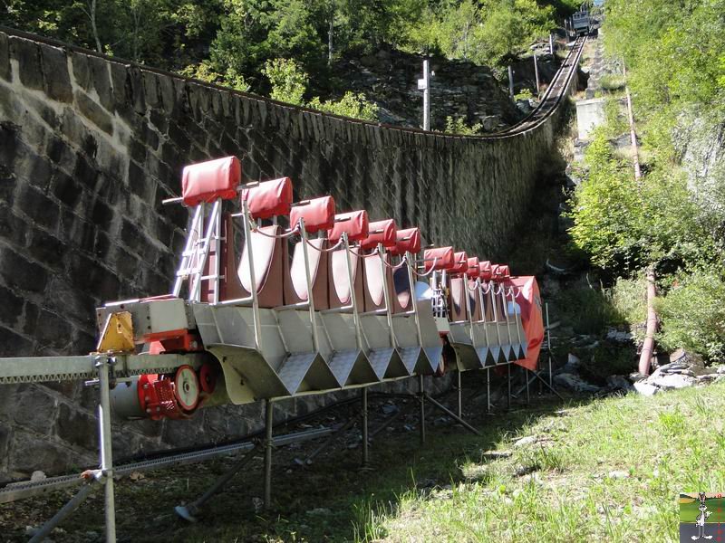 Parc d'Attractions du Châtelard (2 funiculaires et 1 petit train panoramique) (VS, Suisse) (11-09-2010) Minifunic_Emosson_002