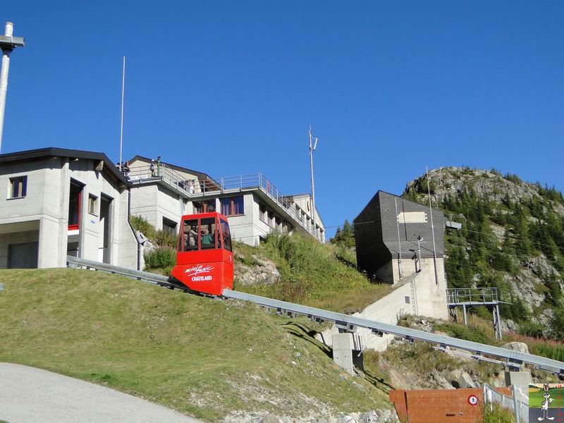 Funiculaire Pied du barrage - Lac d'Emosson (VS, Suisse) (11-09-2010)  Minifunic_Emosson_042