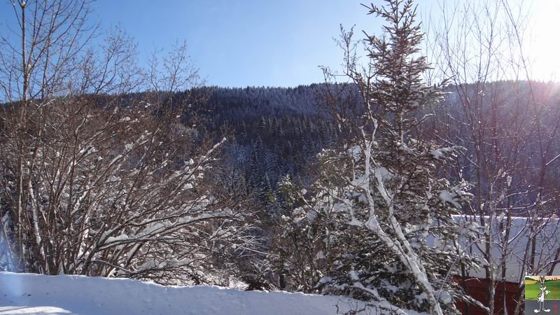 2014-12-30 : Neige, froid et soleil à La Mainmorte et en descendant à St-Claude (39) 2014-12-30_neige_soleil_03