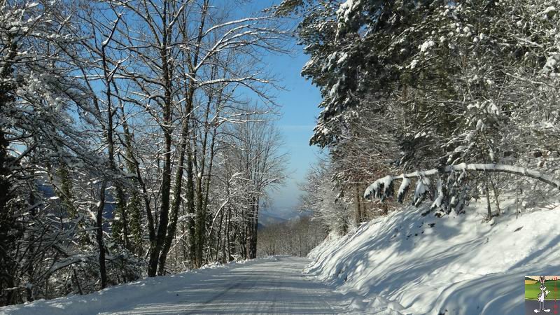 2014-12-31 : Neige, froid et soleil à La Mainmorte et en descendant à St-Claude (39) 2014-12-31_neige_soleil_16