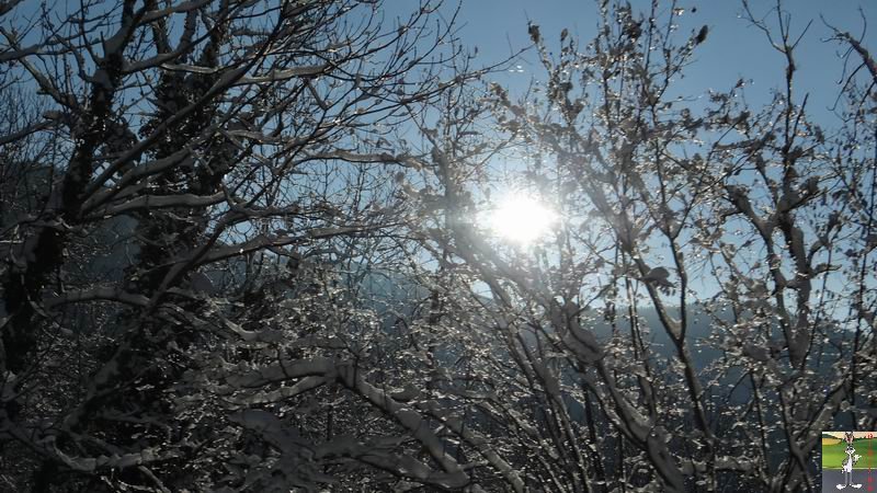 2014-12-31 : Neige, froid et soleil à La Mainmorte et en descendant à St-Claude (39) 2014-12-31_neige_soleil_17