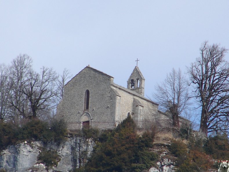 004 - St-Romain / Pratz (39) La chapelle de St-Romain de Roche 0004