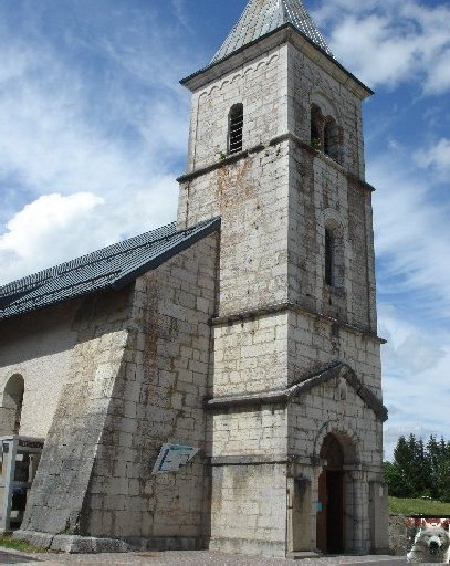 007 - Les Moussières (39) L'église St Joseph 0026