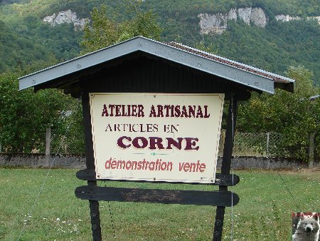 Le travail artistique de la corne - Jeurre (39). 0001a