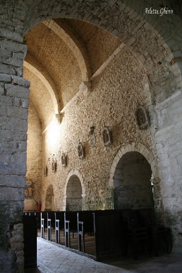 048 - St-Hymetière (39) L'église Ste Marie 0014c