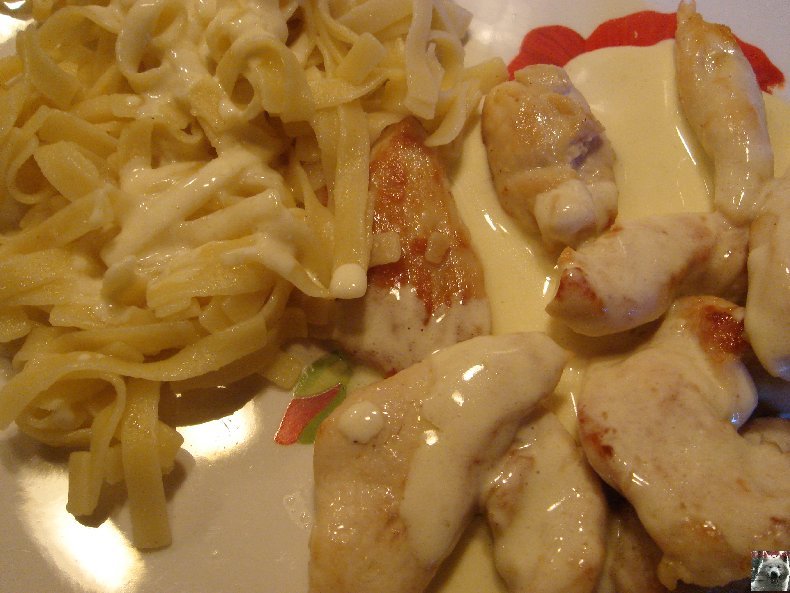 Emincé de poulet - Sauce au Comté et au blanc du Jura 0004