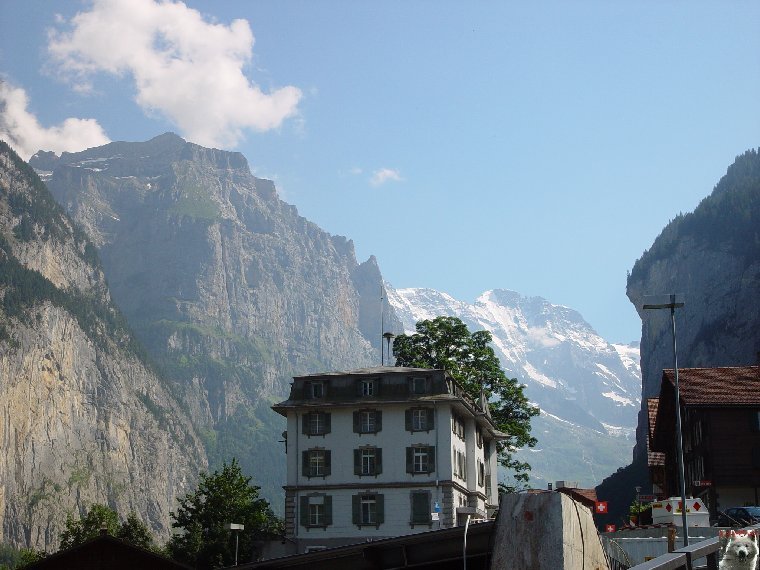 Le Schilthorn ou "Piz Gloria" - BE - 0002