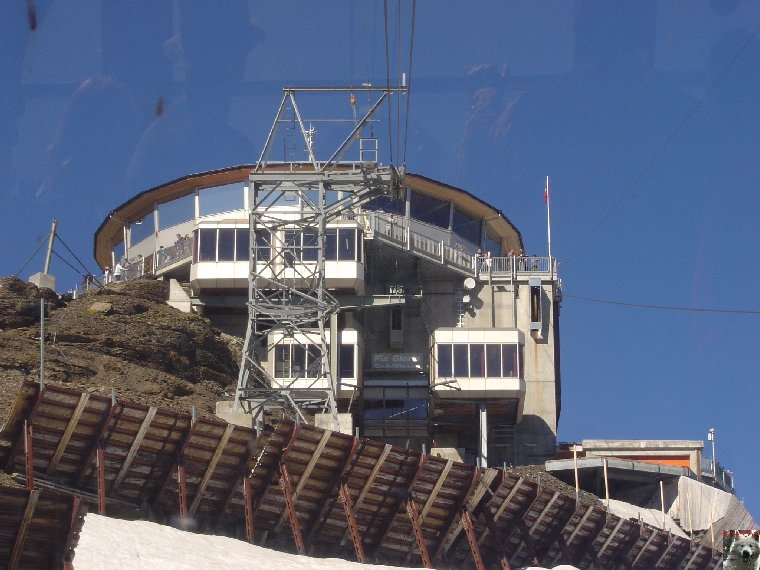 Le Schilthorn ou "Piz Gloria" - BE - 0016b