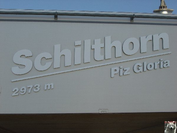 Le Schilthorn ou "Piz Gloria" - BE - 0016c