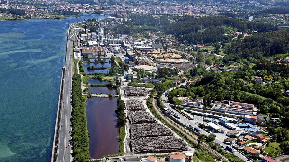 Ence despedirá, ampliará horarios y bajará sueldos por las tasas energéticas P22Y3819