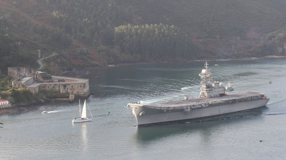 armada - Defensa estudia dar de baja al portaaviones 'Príncipe de Asturias' para ahorrar - Página 4 F08F3000