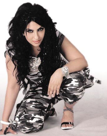 صورة الفنانة زينب العسكرى ZENB