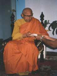 Walpola Rahula Walpola-rahula-026