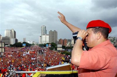 Le Venezuela dans la ligne de mire de Washington, Chavez_manif