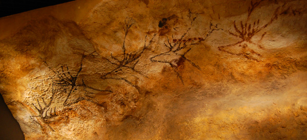 Le mélange des couleurs primaires  Lascaux1