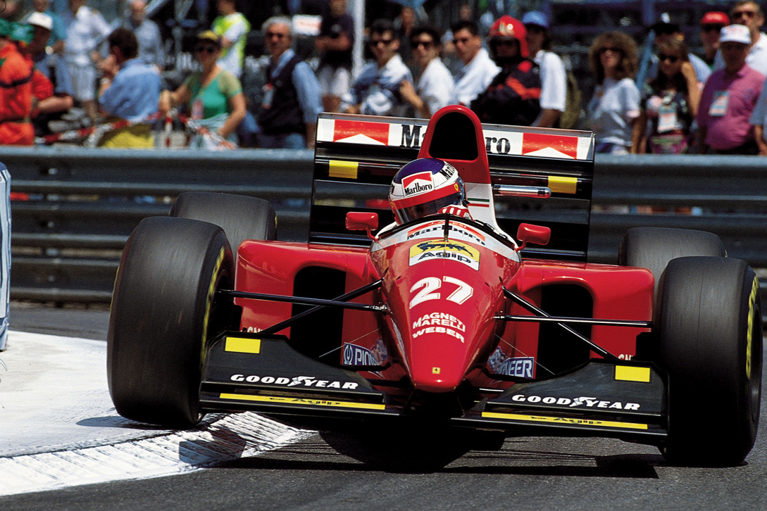 Jean Alesi F1-1993-Lorsque-Jean-Alesi-mena-le-G.P-du-Portugal-durant-19-tours%E2%80%A6