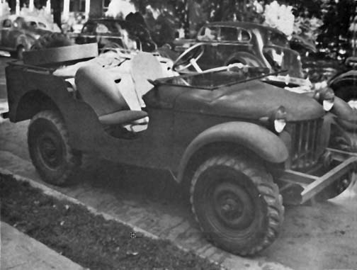 Pour "Benoit & Raymond" : La Jeep Willys, un brave petit soldat! 2667025-protype-bantam-jpg_2315685