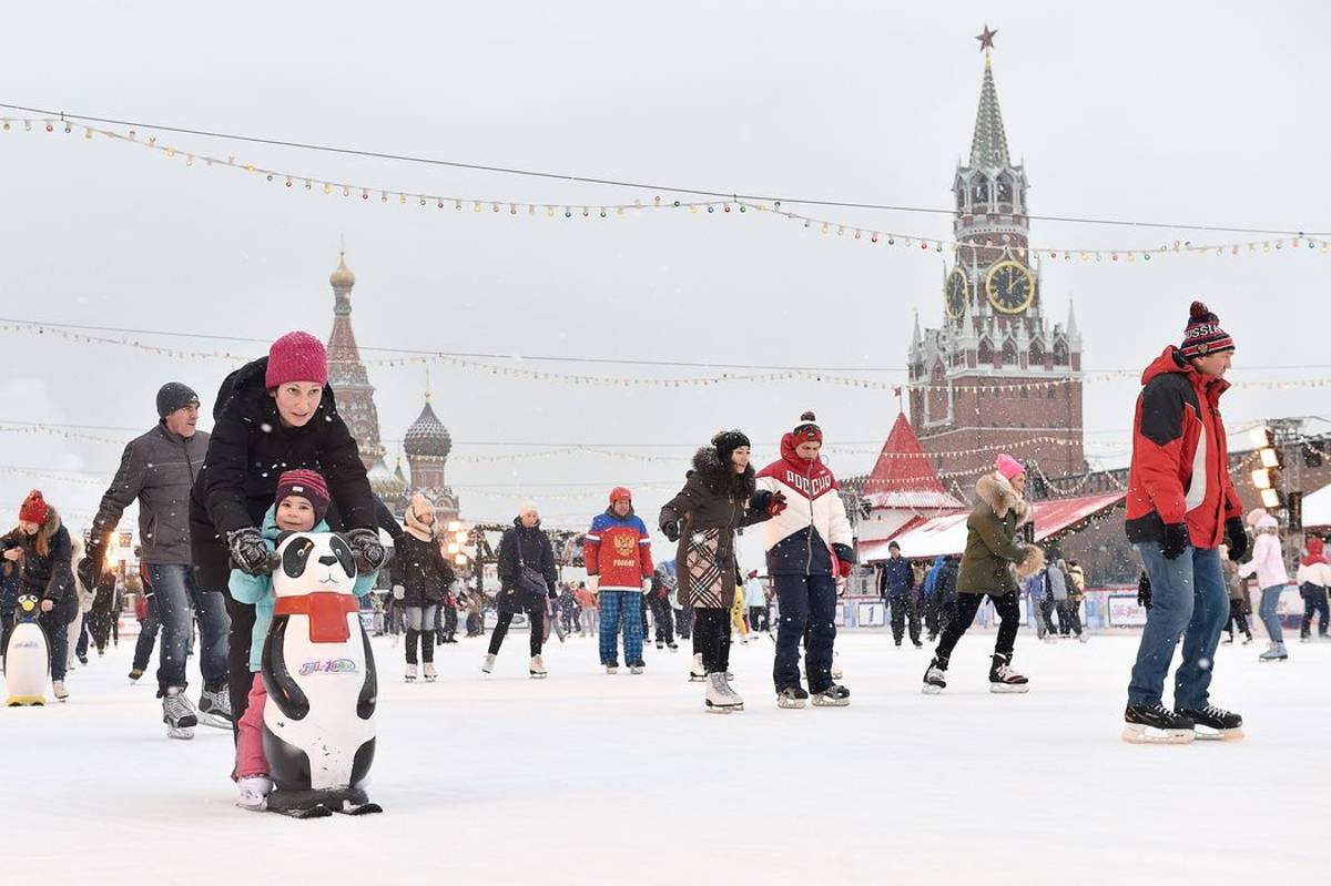 Noël pour les autres religions en France Russia-feature-ice-skating_3003213