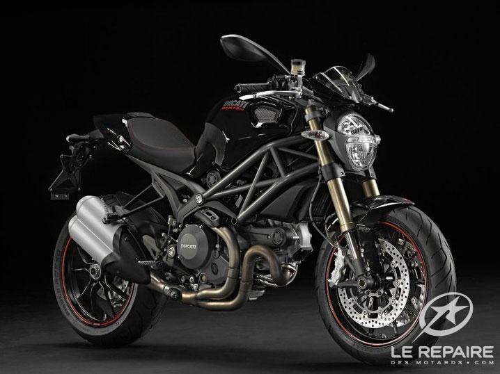 Le coin coin des Ducati - Page 16 Ducati-monster-1100-evo_hd