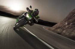 [NEWS] Kawasaki Z800 Kawasaki-z800-salon-intermot