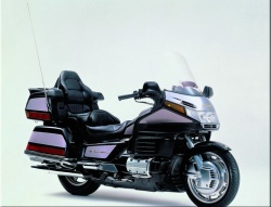 [TOPIC UNIQUE] Histoire des constructeurs motos Honda-goldwing-1998